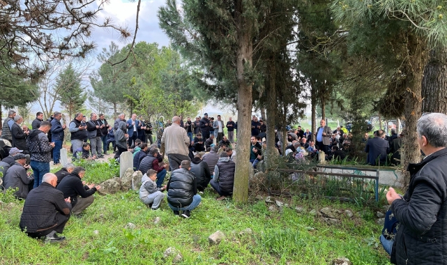 Bursa'da yangında hayatını kaybeden kardeşler toprağa verildi