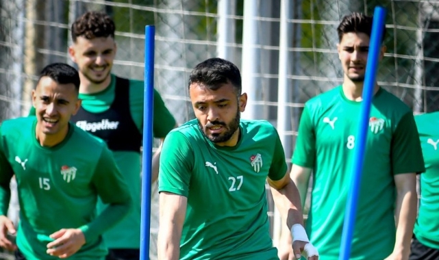 Bursaspor Bornova 1877 maçı hazırlıklarını tamamladı