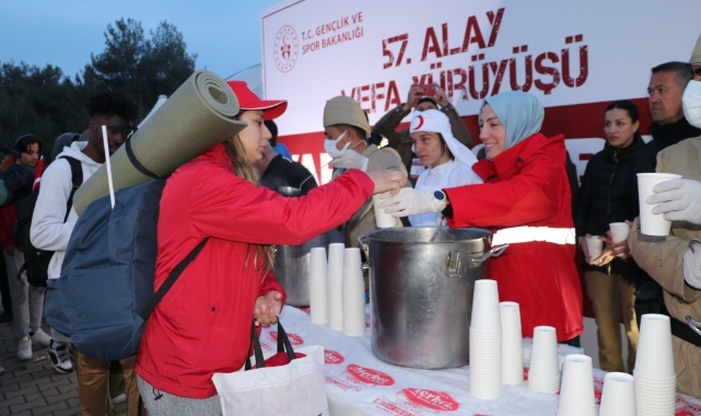 Çanakkale'de 57'nci Alay'a Vefa Yürüyüşü gerçekleştirildi