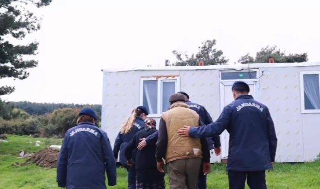 Çanakkale Jandarmasından ihtiyaç sahibi aileye sıcak yuva