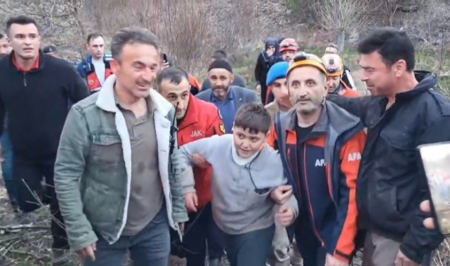 Çankırı'da kaybolan 9 yaşındaki çocuk 12 saat sonra ormanda bulundu