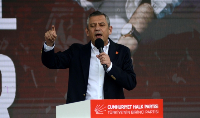 CHP lideri Özel: Cumhurbaşkanı adayıma güveniyorum