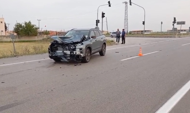 Cip ile motosiklet çarpıştı! 2 ağır yaralı