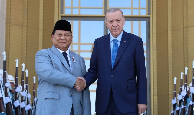 Cumhurbaşkanı Erdoğan: "Endonezya ile ticaret hacmi hedefimiz 10 milyar dolar"