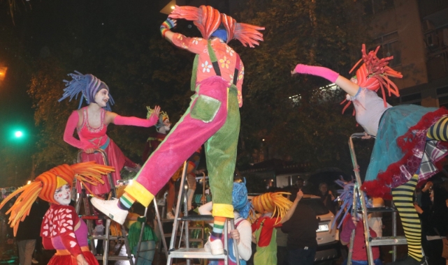 "Devlet Tiyatroları-Sabancı 24'üncü Uluslararası Adana Tiyatro Festivali" başladı