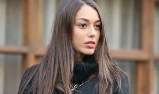 Dilan Çiçek Deniz'den kahvehane paylaşımı