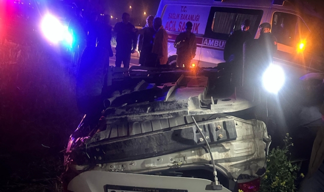 Diyarbakır'da otomobil şarampole devrildi!