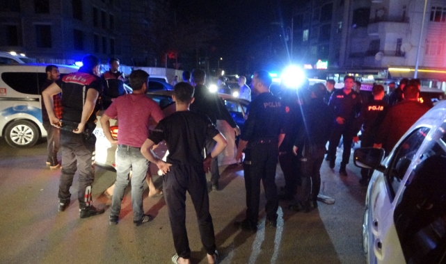 Dürümcü çalışanı ile inşaat işçilerinin kavgası kanlı bitti