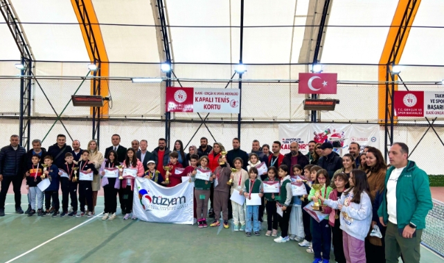 Elazığ’da tenis müsabakaları tamamlandı