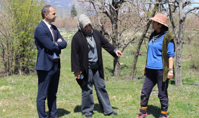 Elmalı’da çiftçilere biyolojik mücadele eğitimi