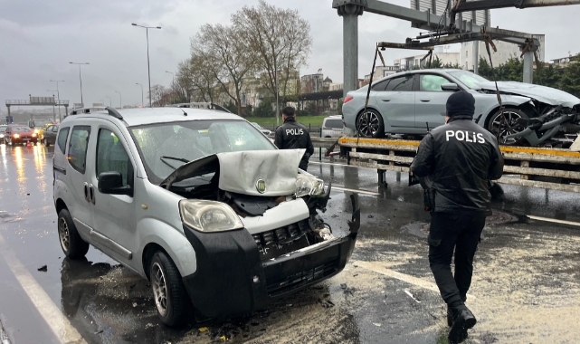 Fatih’te zincirleme trafik kazası: 1 yaralı