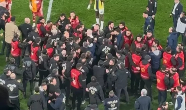 Fenerbahçe - Galatasaray derbisinde ortalık karıştı!
