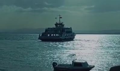 Feribotta korku dolu anlar! Fırtınadan dolayı iskeleye yanaşamadı