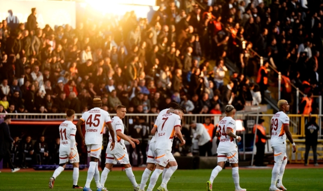 Galatasaray galibiyet serisini 5'e çıkardı