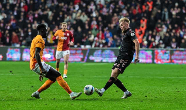 Galatasaray Samsunspor'u mağlup etti