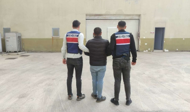 Gaziantep'te hırsızlık ve yağma suçundan aranan hükümlü yakalandı