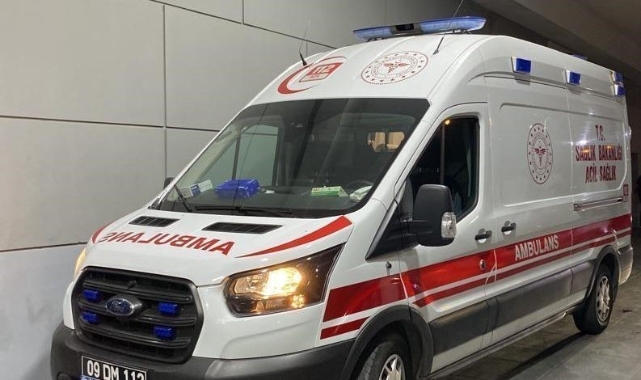Geri manevra yapan kamyonun altında kalan yaşlı adam hayatını kaybetti