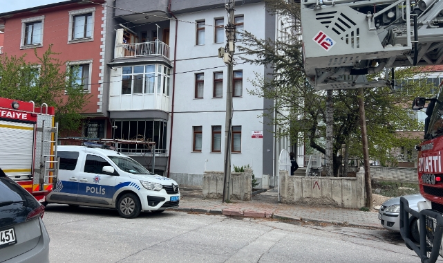 Hırsızlıktan aranan şüpheli kaçamayınca intihara kalkıştı