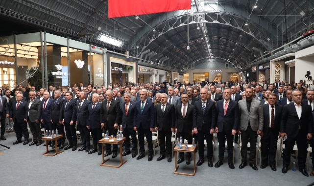 İnegöl'de 52. Mobilya Fuarı başladı