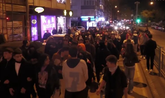 İzmir'de yasa dışı gösterilere katılan şahıslar hakkında 13 ayrı iddianame