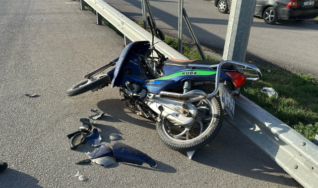Karaman’da motosiklet ile otomobil çarpıştı! 2 yaralı