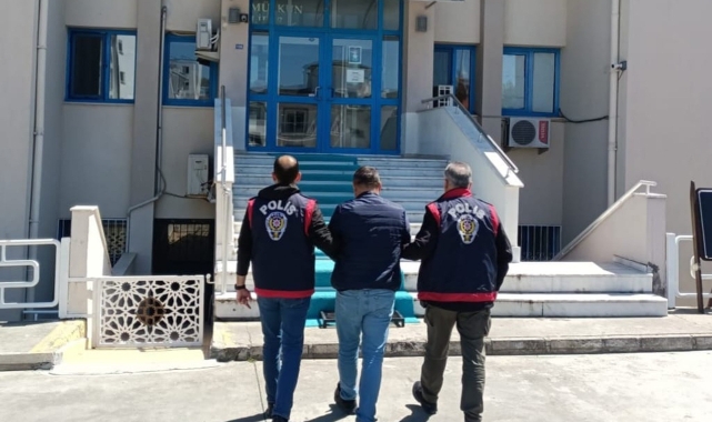 Kesinleşmiş hapis cezası bulunan 2 kişi yakalandı