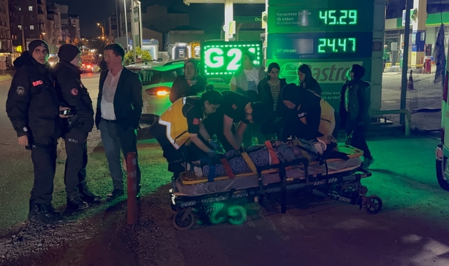 Kocaeli'de yaya geçidinden geçen kadına otomobil çarptı