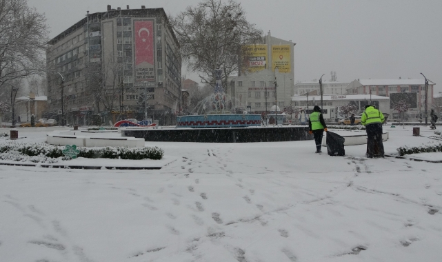 Kütahya'da kar sürprizi