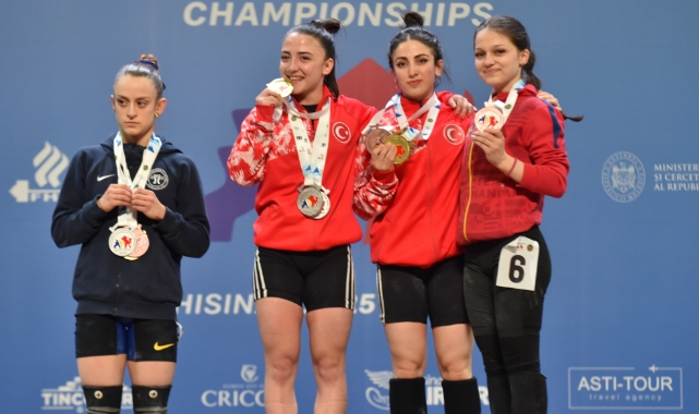 Milli halterci Cansu Bektaş Avrupa şampiyonu!