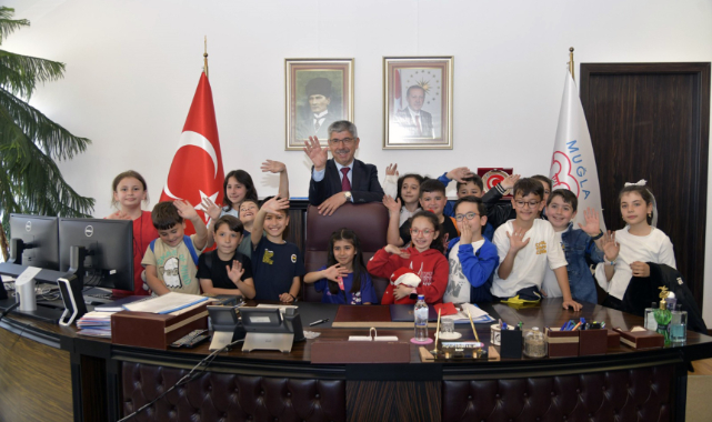 Minikler bir günlüğüne üniversiteli oldu