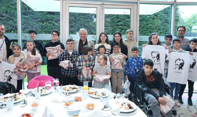 Nilüfer Belediye Başkanı Şadi Özdemir: "Sorunların farkında olursak çözebiliriz"