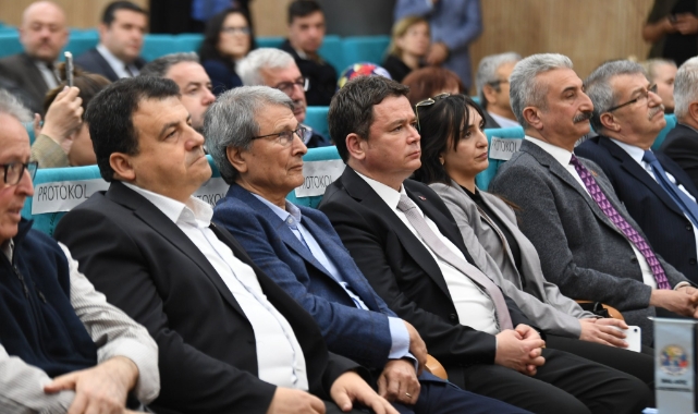 Osmangazi'de Balkan Göçleri ve Göçmenlerin Kültürel Mirası Paneli