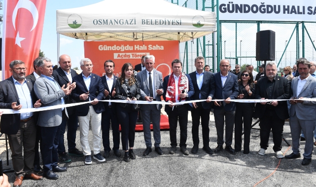 Osmangazi'de Gündoğdu Futbol Sahası hizmete açıldı