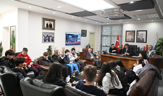 Romanyalı öğrenciler Kartepe'de