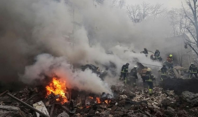 Rusya, Ukrayna’yı vurdu: 14 ölü