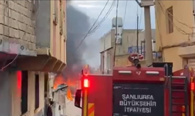 Şanlıurfa'da ayakkabı atölyesinde korkutan yangın!