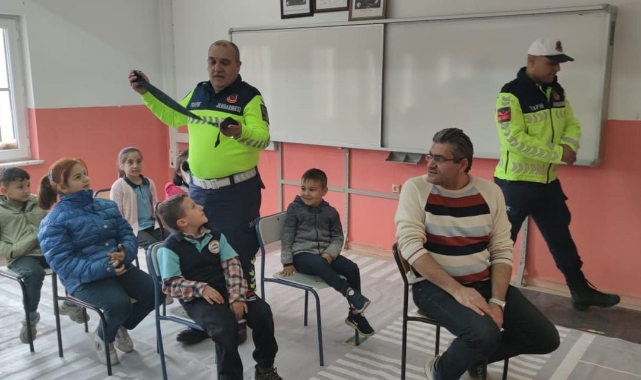 Sinop’ta geleceğin trafik dedektifleri yetişiyor