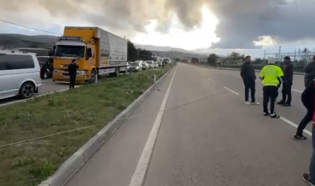 Sivas'ta yüksek gerilim hattı koptu! Karayolu ulaşıma kapandı