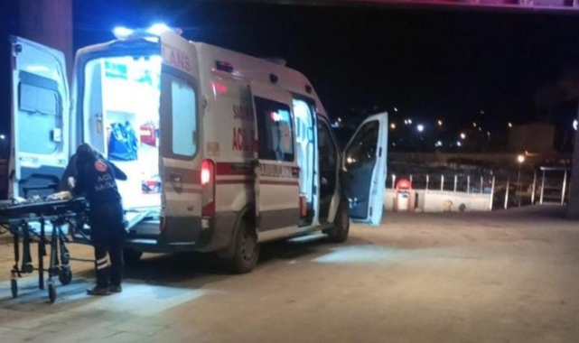 Tartıştığı kocasının boğazına bıçak sapladı