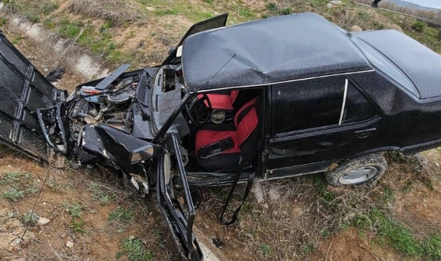 Tavşanlı’da otomobil su kanalına uçtu: 1 yaralı