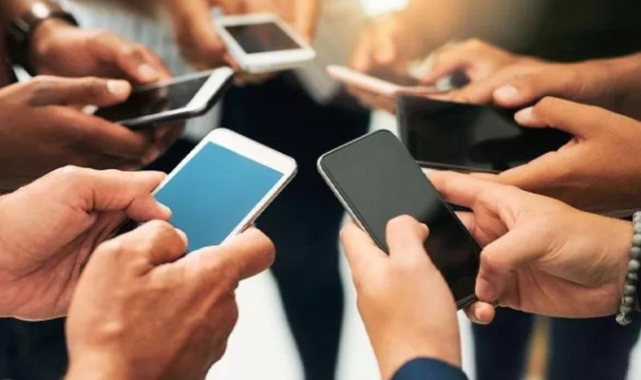 Telefonlar çöktü mü, neden çekmiyor