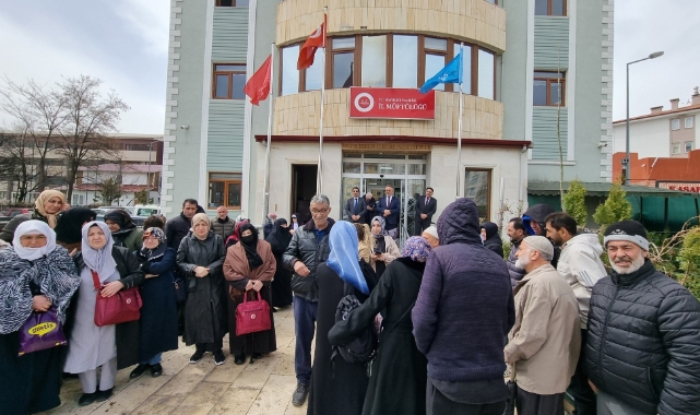 Umreciler kutsal topraklara uğurlandı
