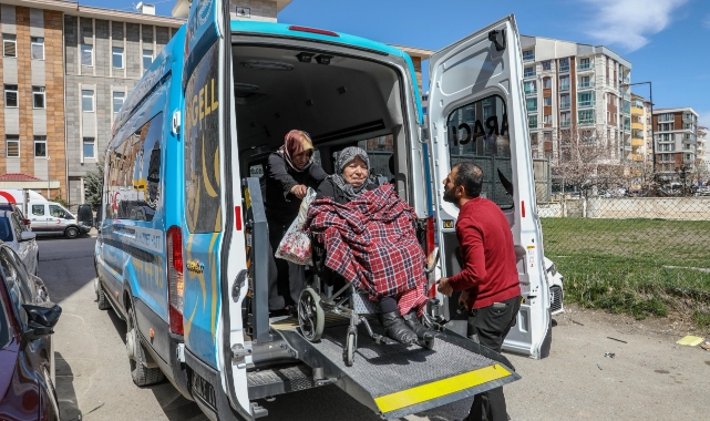 Van Büyükşehir Belediyesinden engellilere ulaşım desteği