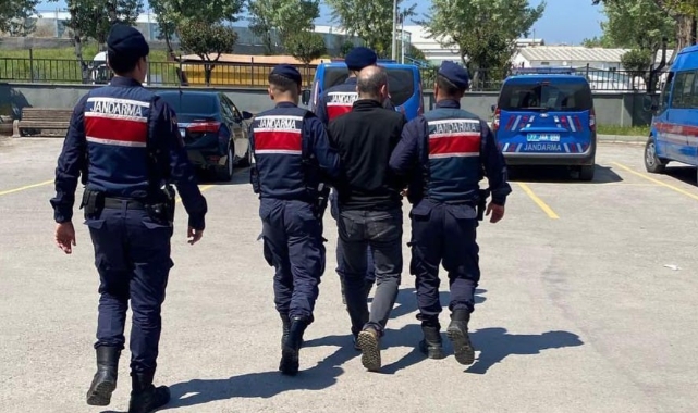 Yalova'da uyuşturucu ticaretinden hapis cezası bulunan hükümlü yakalandı