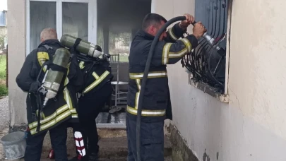 Muş'ta iki katlı evde yangın