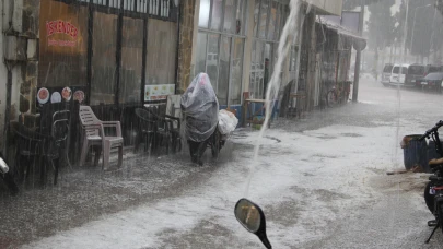 Manisa'da dolu yağışı etkili oldu