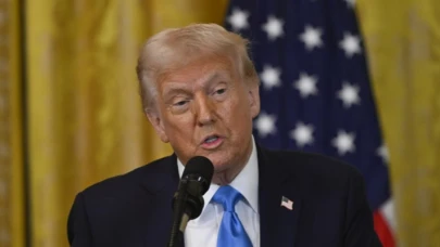 ABD Başkanı Trump: "İran'dan petrol alan ülkelere yaptırım uygulanacak"