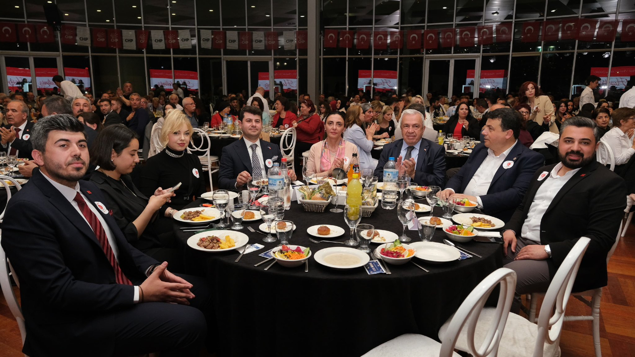 Başkan Şadi Özdemir: "Birlikteyiz, güçlüyüz, kararlıyız"