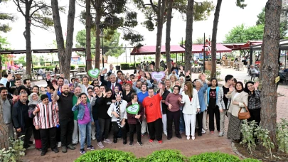 Muratpaşa'da Engelsiz Kafe 10'uncu yılını kutladı