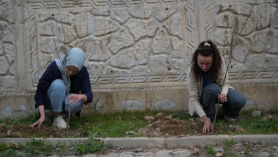 Kadın öğretmenler doğaya nefes oldu
